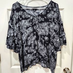 a.n.a • black & white plant print flowy blouse